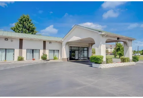 Travel Inn Lebanon Nashville Near I-40