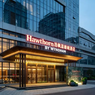 Hawthorn by Wyndham（FenghuangGucheng Visitor Center） Hotels near Fenghuanggucheng Railway Station