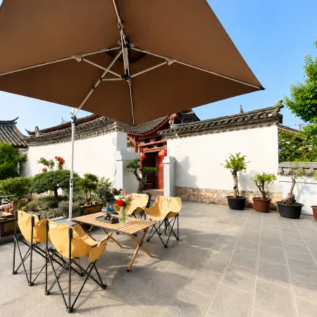 Snow·Wanfeng Valley | Golden Peak View·Snow Mountain View Villa (Baisha Ancient Town Branch