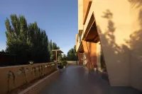 Hanmo Space - Mountain view