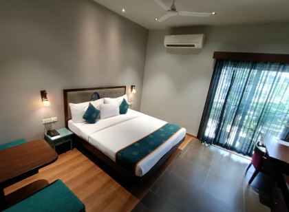 The Ten Suites