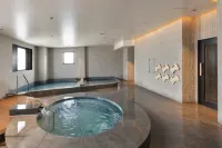 South Gate Hotel Okinawa Naha Tomari Port (Direct Access to Tomarin) - Spa