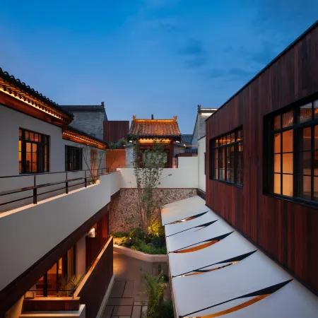 Langyue Hot‑spring Resort Homestay (Xinzhou Ancient Town Branch)