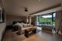 SUYE Hostel · Mountain Cottage (Xijiang Qianhu Miao Village West Gate Tourist Center Branch) - breakfast
