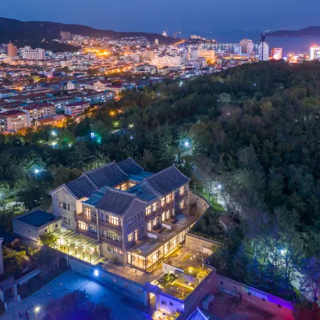 Floral Hotel·Zen Inn Yunben Courtyard (Weihai Huancuilou Park Branch)