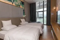 南京九號湯泉生活館 - ที่มีบาร์