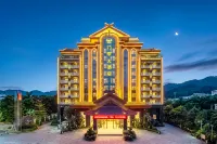 Menluo Hotel - parking