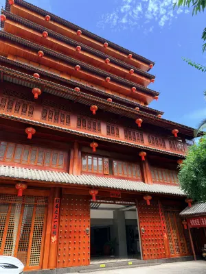 Wangfu Hot Spring Hotel - Hot Springs
