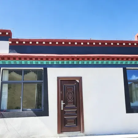 Gangri Yunju Homestay (Cuoyu Village)