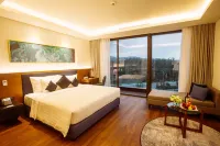 FLC Grand Hotel Quy Nhon Hotels near Ky Co Beach