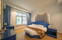 Yiyang Shimeng Theme Hotel