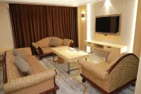 Lanfeng Hotel Hotels near Sha'erxiang