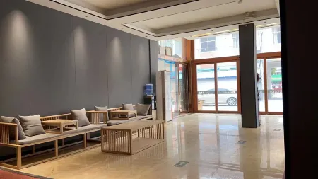 GeLinHaoTai BeiKe Business Hotel Отели в г. Юйчэн