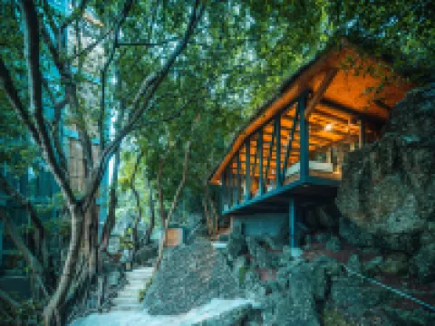 學而山房·山海經民宿（三亞大東海南邊海路店）