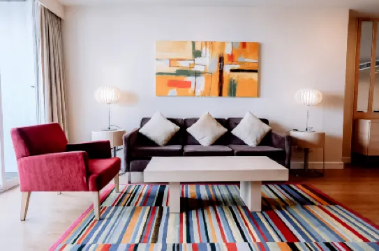 Urbana Langsuan Hotel Отели рядом с достопримечательностью «Алтарь Эраван»