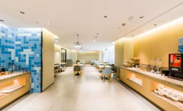 Homeinn · neo (Guangzhou Beijing Road Pedestrian Street Gongyuanqian Subway Station)