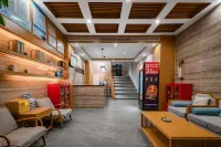 E-sports Hotel (Zhongjing Road Hengfang Square)