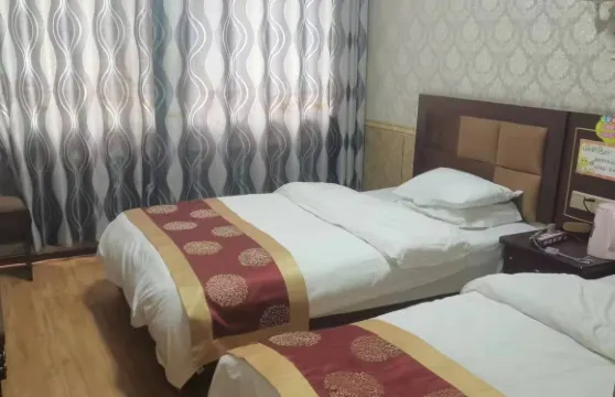 大通夏都之旅賓館