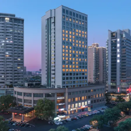 Kingdom Hotel