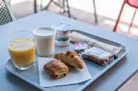 Kyriad ECO – Toulon Ouest La Seyne sur Mer - breakfast