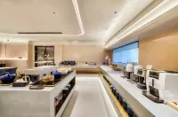 Starway Hotel (Zhangzhou Longyou Branch) - parking