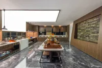 Lin Zhi  Chomura Zong Hotel