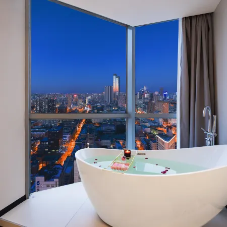 Alan Anlan Yunju Hotel (Zhongjie Flagship Store)