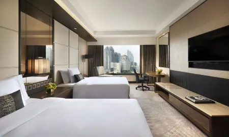 Mangkuluhur ARTOTEL SUITES