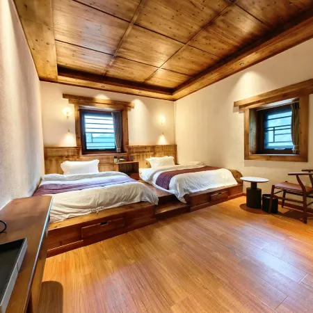 Danba Dryland Homestay