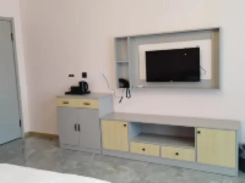 Homeinn Pebble Hotel (Tailai County Zhenxing Road) Hotels in Tailai