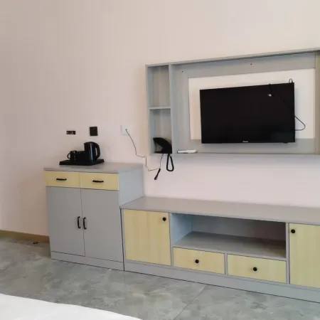Homeinn Pebble Hotel (Tailai County Zhenxing Road) Hotels in Tailai County