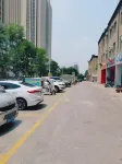 GreenTree Inn Express Hotel (Jinan Pingyin County Ginza Mall Store) - parking