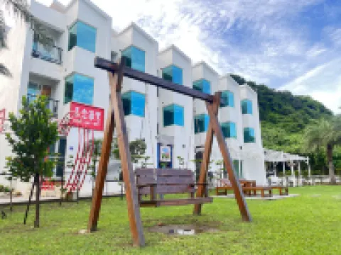 Cest La Vie BB Hotels near Fengchuisha