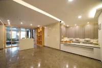 Homeinn Pebble Hotel (Tourism Service Center of West Changbai Mountain) - مسبح