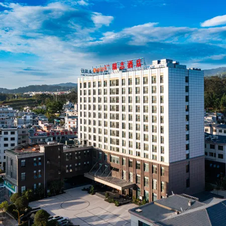 Rayzen hotel