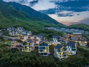 安吉雲上草原度假村半山隱竹酒店