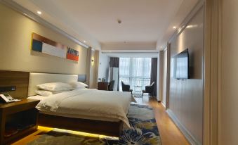 Home Inn Huaxuan Collection Hotel (Zhumadian High-speed Railway Station)
