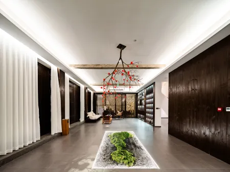 Banshan Yueshe (Nanjing Tulou Branch) Отели рядом с достопримечательностью «Fujian (Nanjing) Tulou Scenic Area»