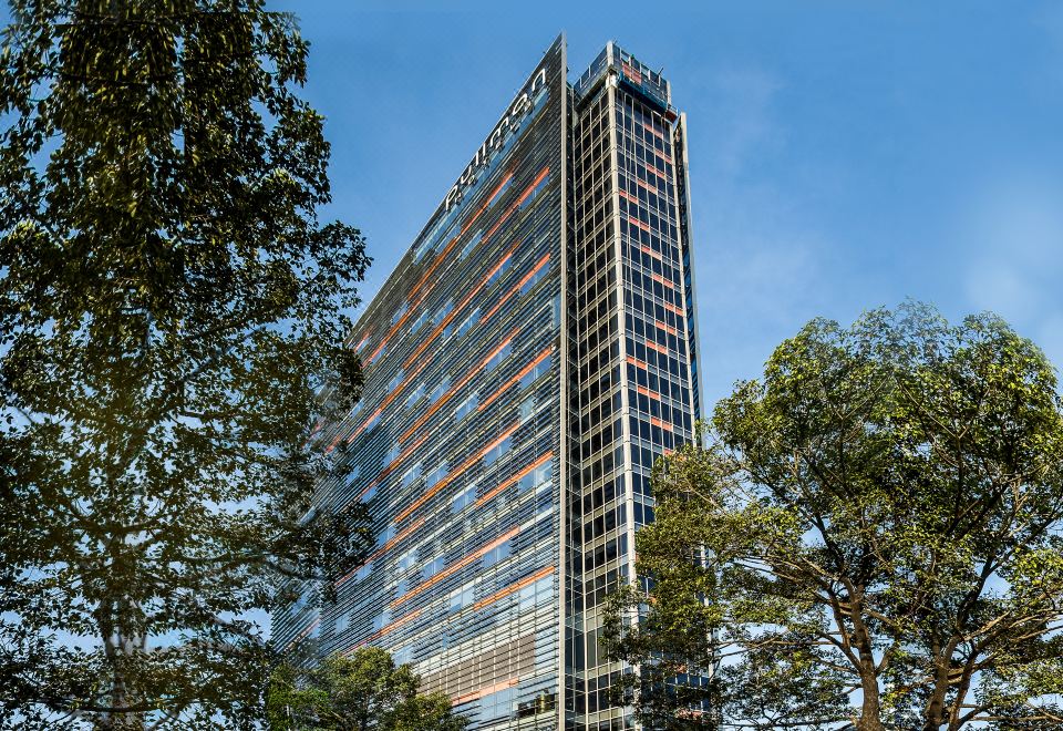Pullman Saigon Centre five star lobby and rooftop bar