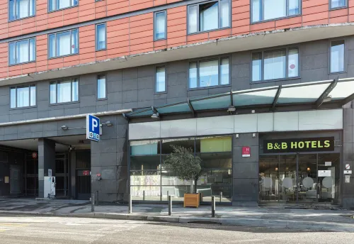 B&B HOTEL Paris Nord 18ème Hotels in Saint-Denis
