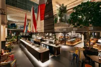 Ruby Emma Hotel Amsterdam by IHG - bar
