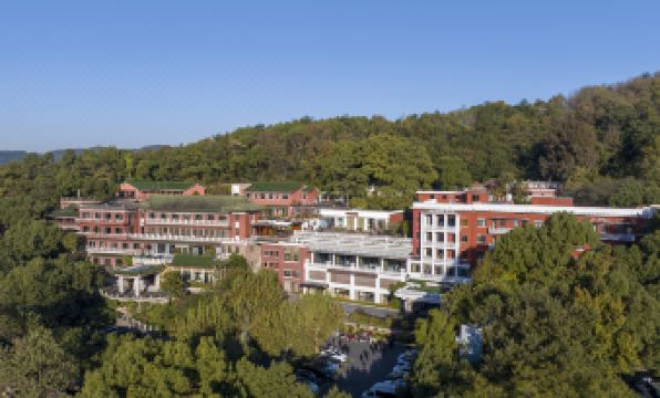 North China Hotel (West Lake)