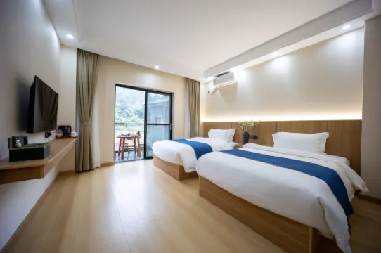 Hotels in Shanghai