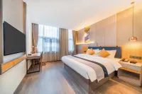 Homeinn Selected Hotel (Guiyang Longdongbao International Airport Zhongxing Subway Station) Hotel di Guiyang
