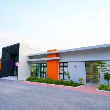 Hangouts Urban+Eco Langkawi Отели рядом с достопримечательностью «Культурно-ремесленный комплекс»