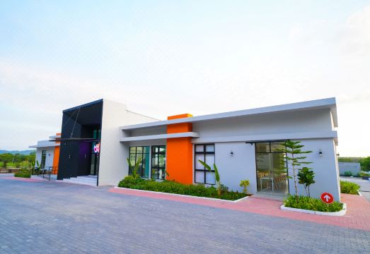 4. 항아웃스 어반 ..