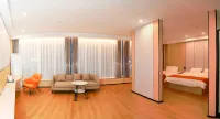 Linyi Baihong Jintang Business Hotel Hotel dekat Luozhuang Station