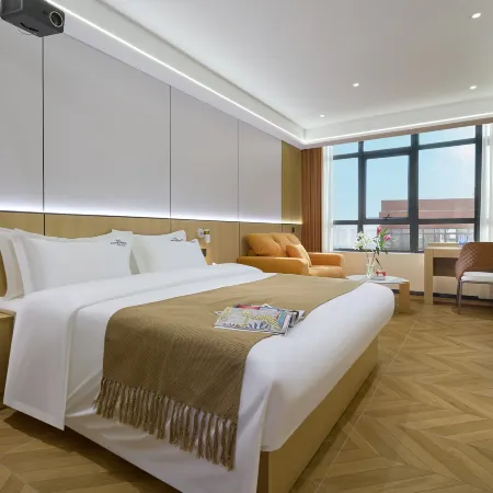 Huayue Genting Hotel (Xiamen North Railway Station)
