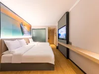 Yiyi Boutique Hotel (Xi'an Afanggong South Subway Station JiuJiu Great Qin Theatre ) Hotels near Shenjiapu Village