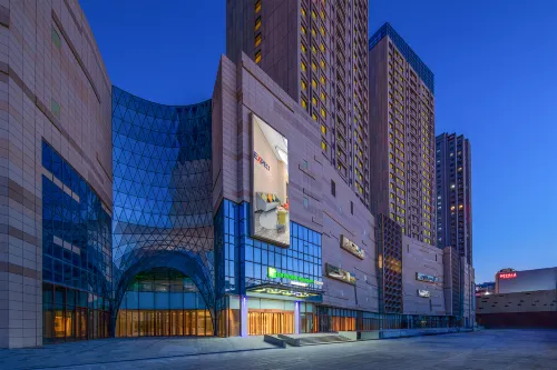 Holiday Inn Express Weifang Center (Weifang Station Taihuacheng Branch)